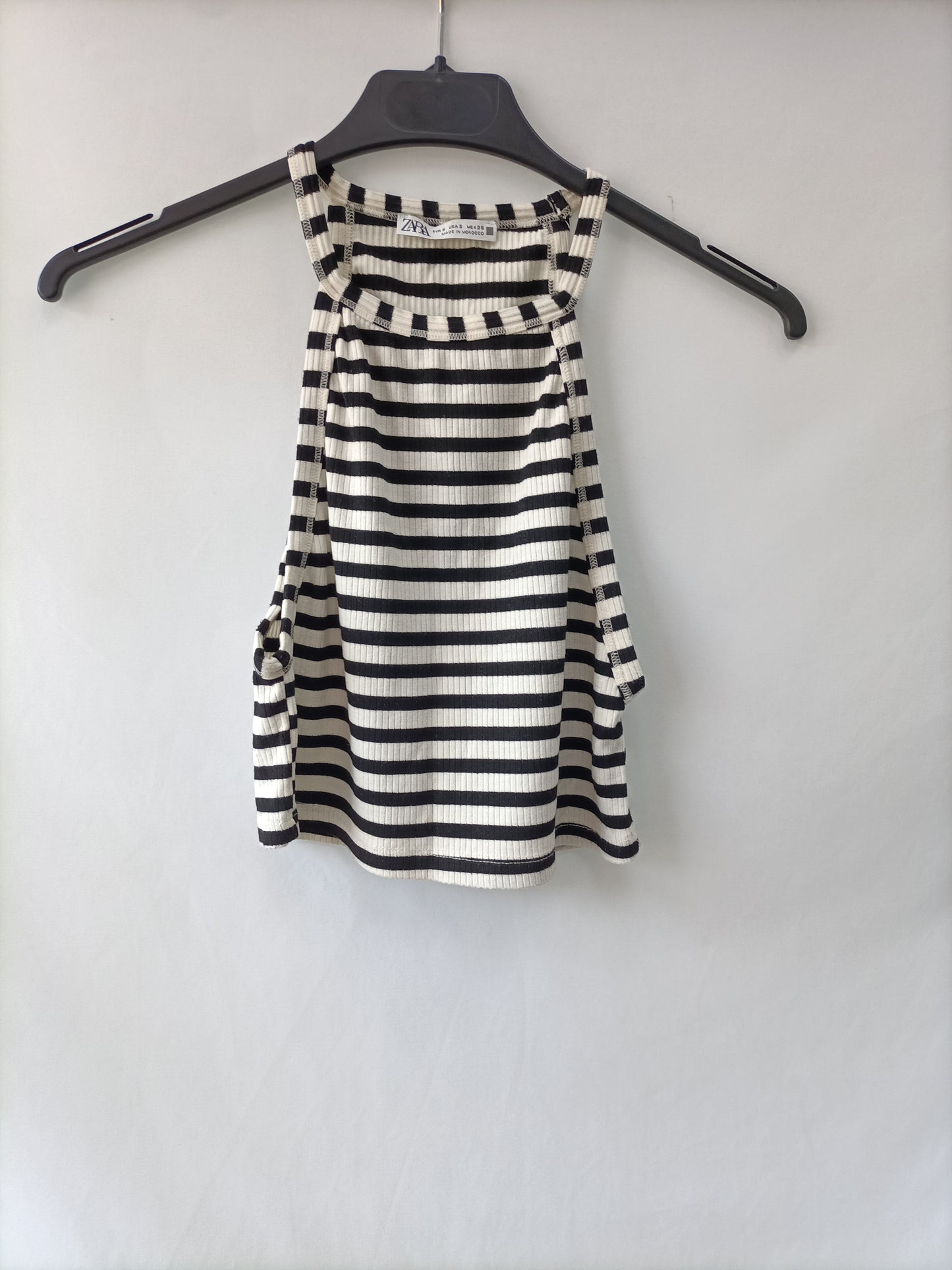 ZARA.Top halter rayas T.s