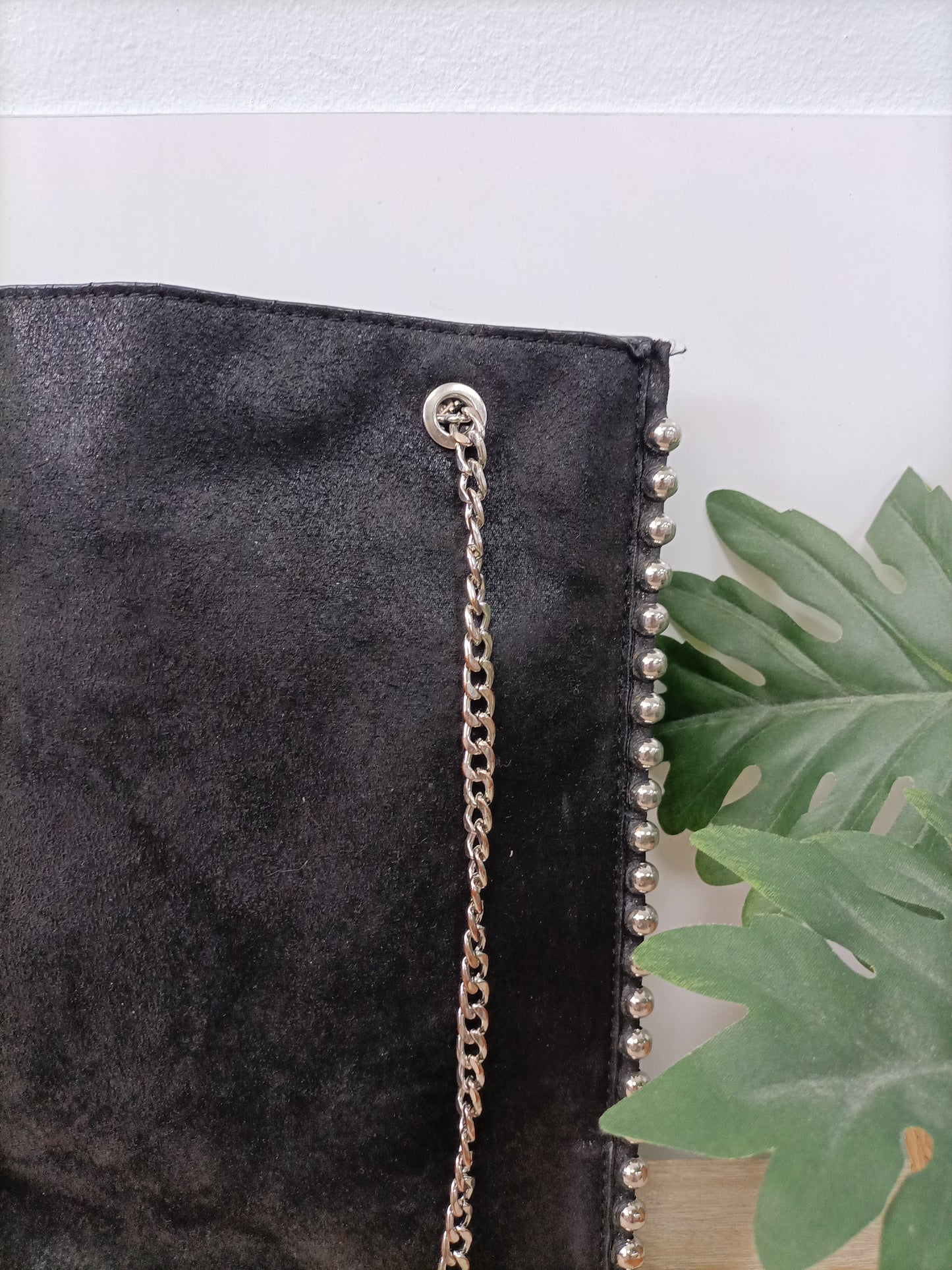 ZARA.Bolso negro polipiel cadena