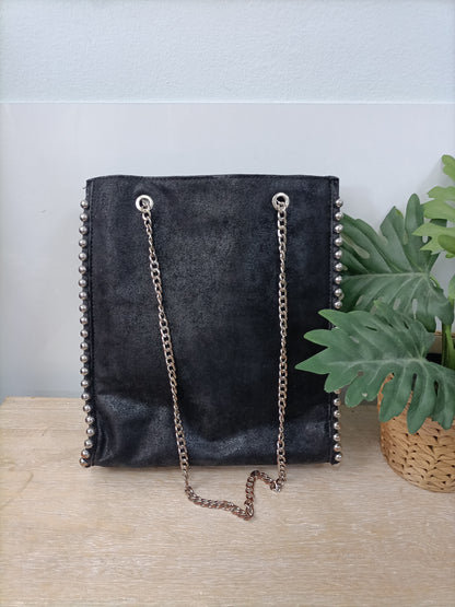 ZARA.Bolso negro polipiel cadena