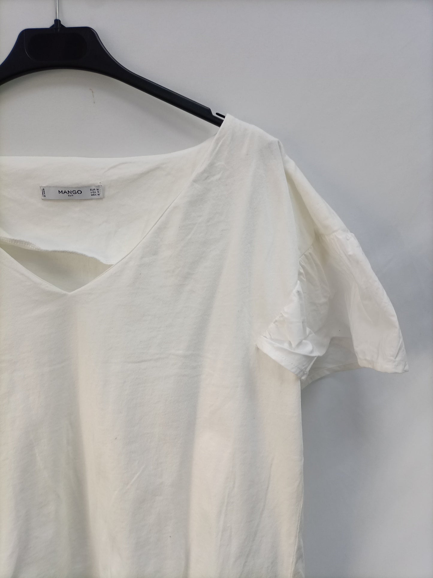 MANGO. Camiseta blanca T.m