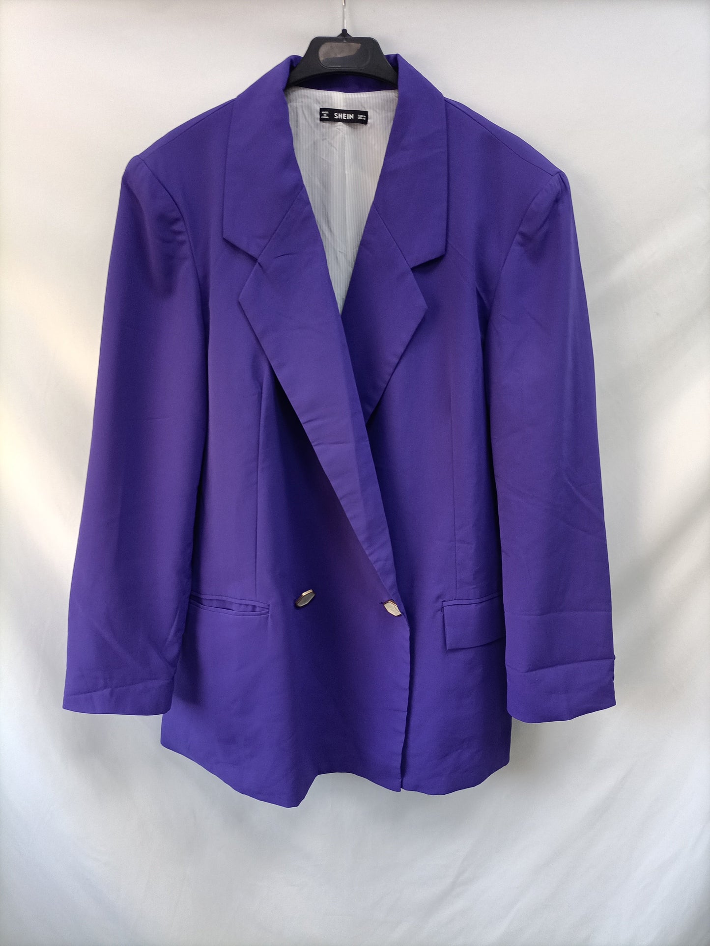 SHEIN. Blazer oversized morada T.m