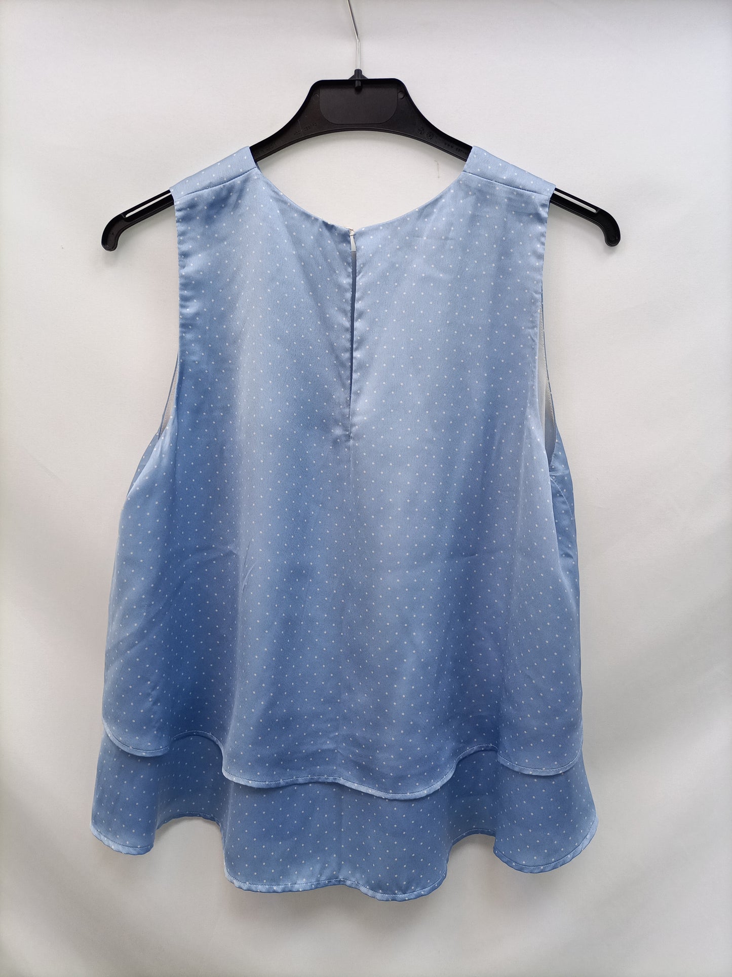 MANGO. Blue polka dot Ts top