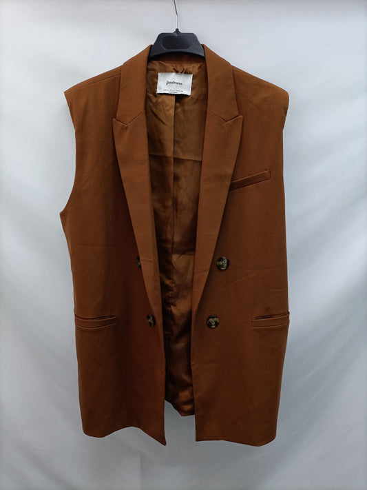 STRADIVARIUS. Chaleco teja abierto T.l
