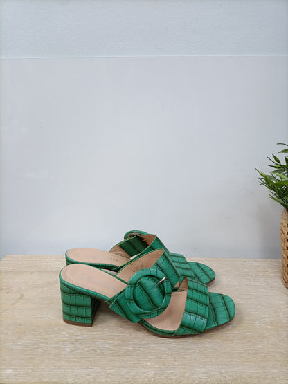 CHC SHOES. Sandalias verdes T.38