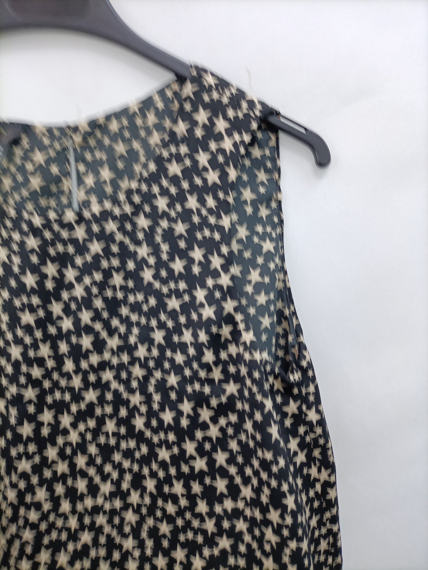 market.MANGO. Top estrellas negro T.s