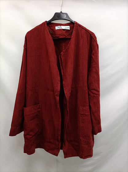 ZARA. Chaqueta burdeos lino T.xs