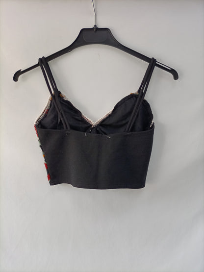 ZARA. Embroidered Crop Top Tm