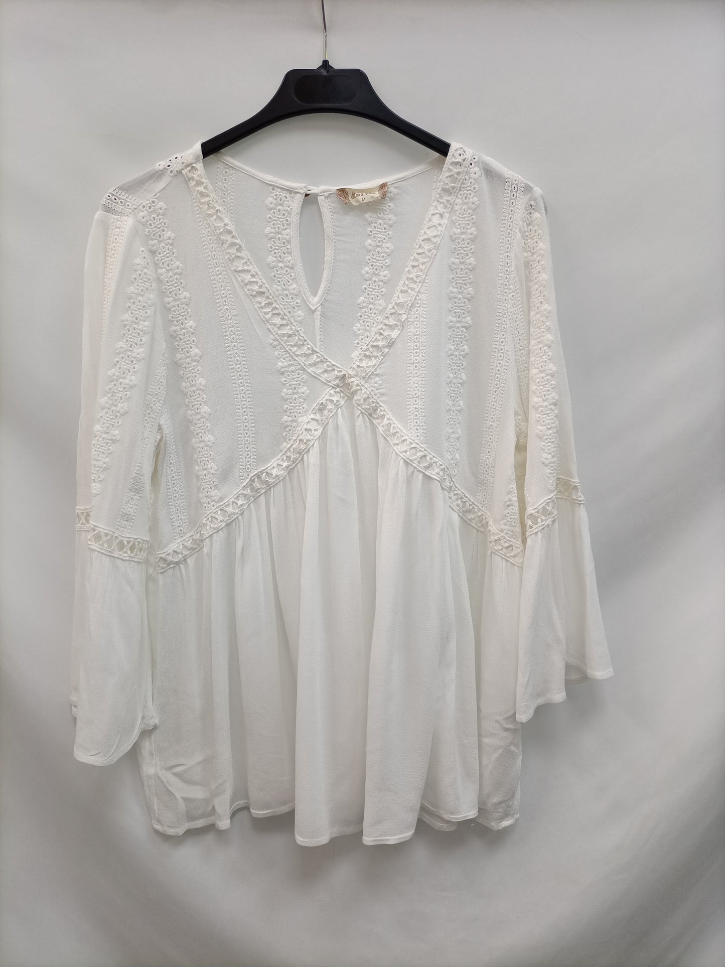 ALTARID STATE. White embroidered blouse Tm