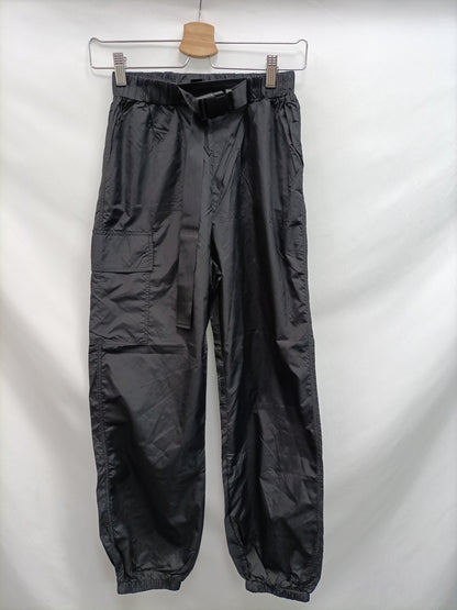 SHEIN. Waterproof woven trousers S.XS