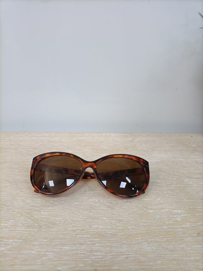 POETE. Mother-of-pearl sunglasses