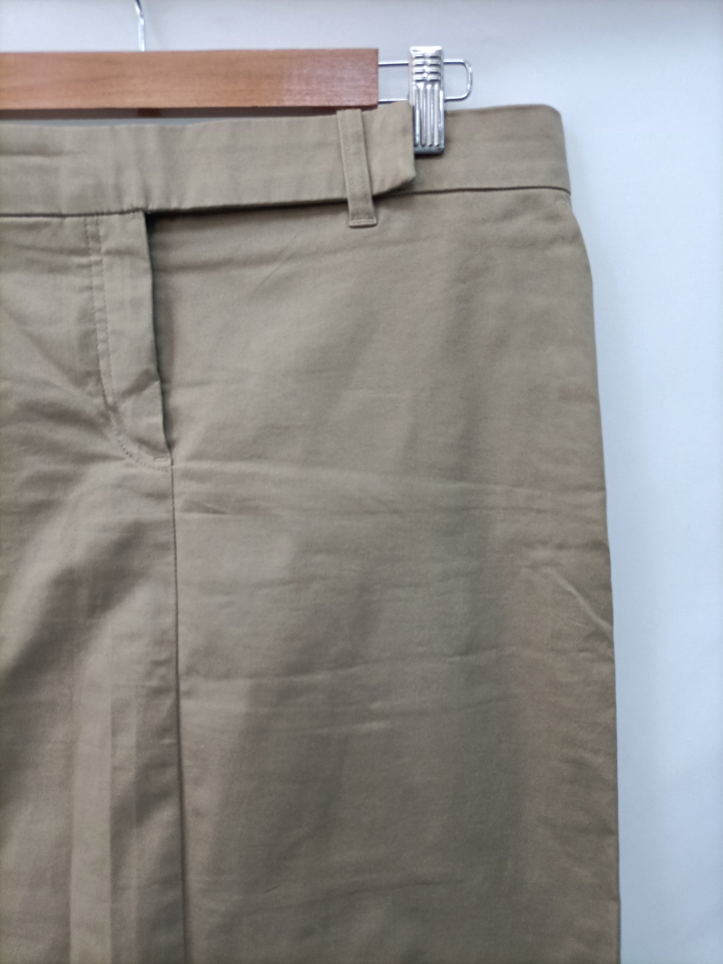 MANGO. Falda camel básica T.40