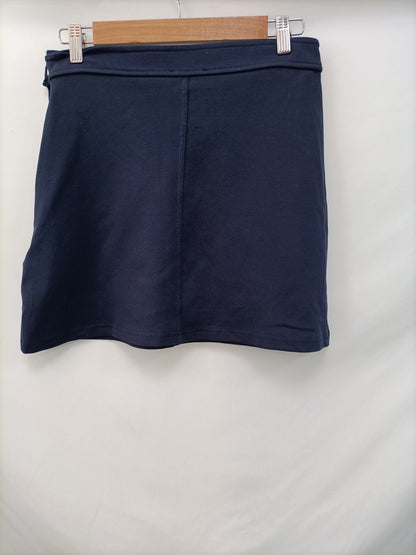 H&M. Falda azul elástica T.m