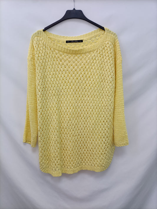 ZARA. Jersey amarillo T.l