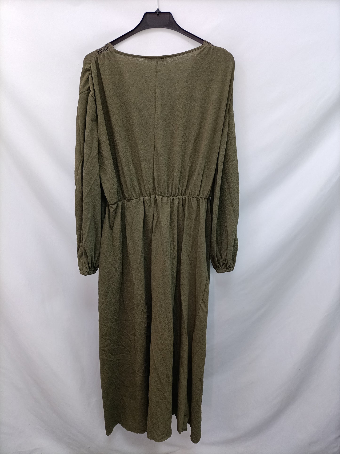 ZARA.Vestido largo verde T.l
