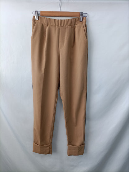 BERSHKA. Camel chino pants Ts