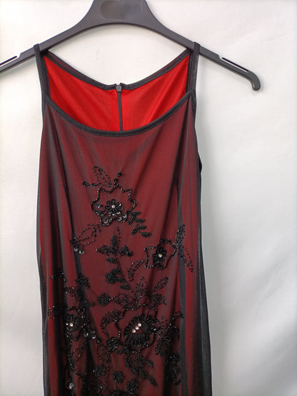 OTROS. vestido largo rojo y negro con pedrería T.U
