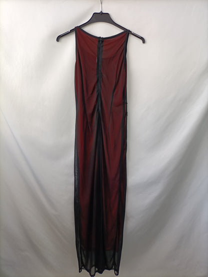 OTROS. vestido largo rojo y negro con pedrería T.U