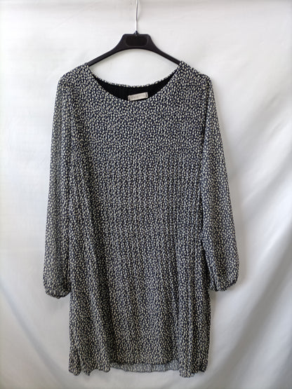 NEW COLECCTION. Vestido corto flore T.u(m)