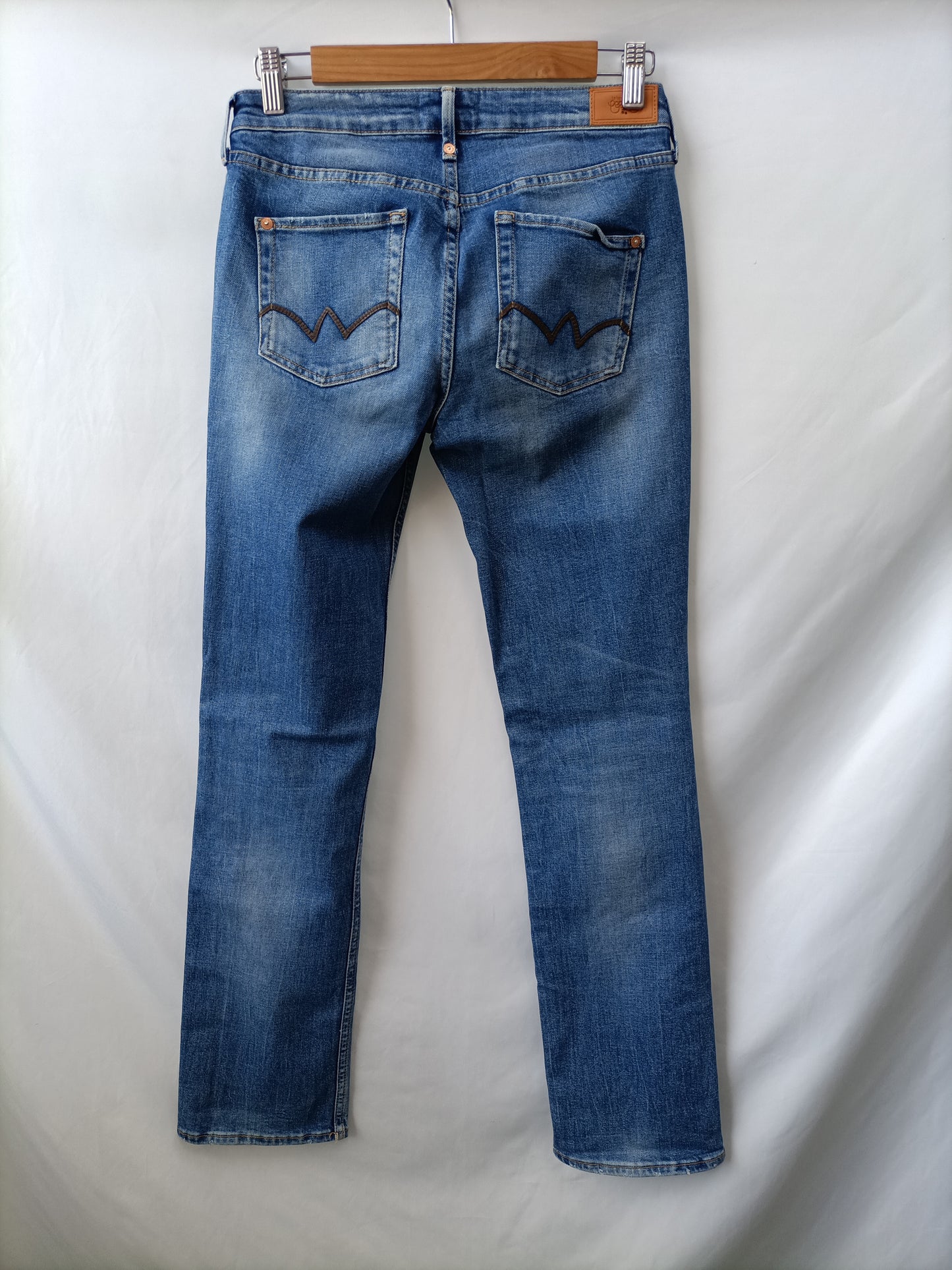 LE TEMPS DES CERISES. Pantalón vaquero recto T.29 (36)