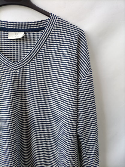 KAFFE. Camiseta rayas textura T.s