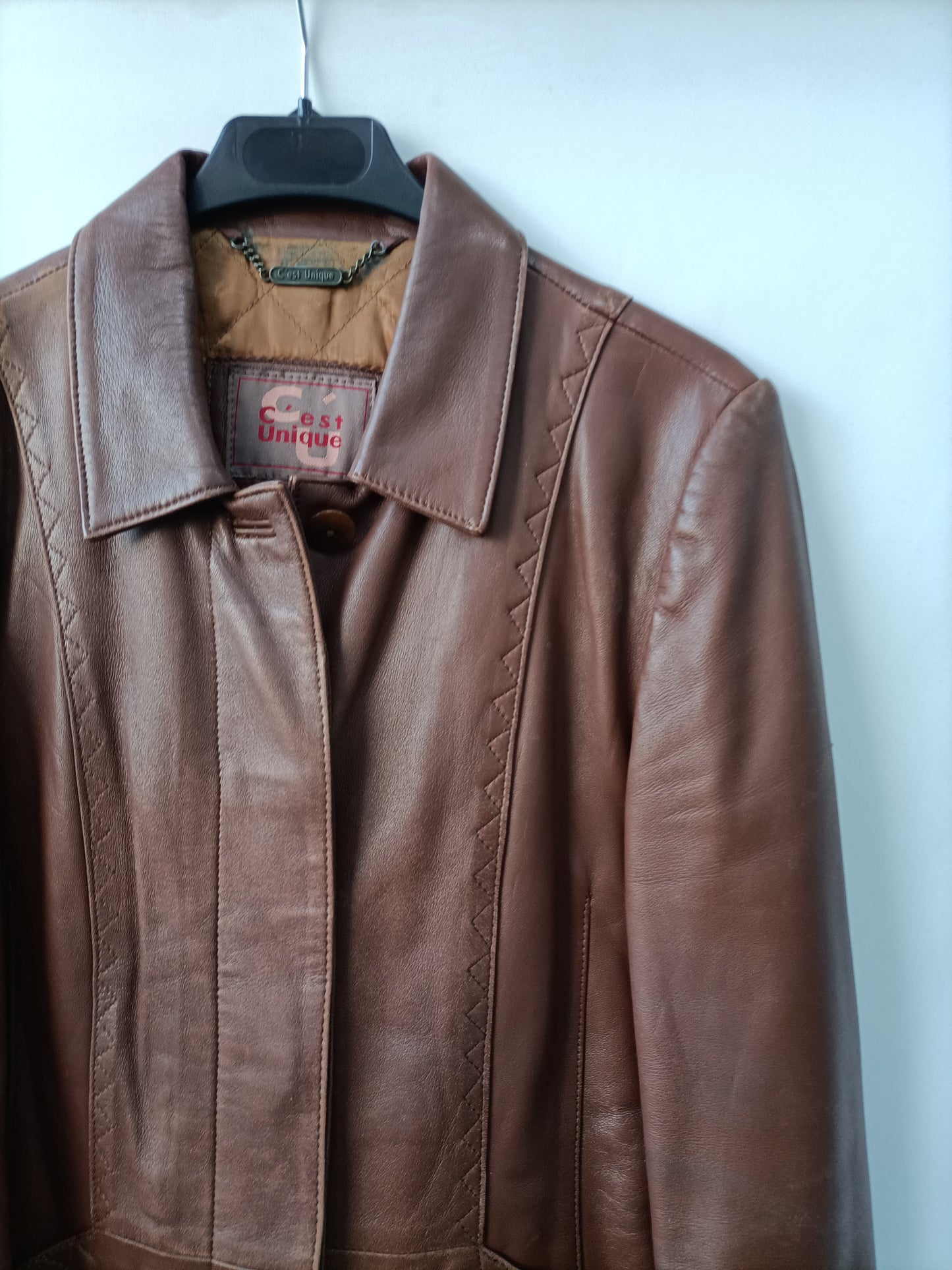 VINTAGE.Cazadora piel T.42