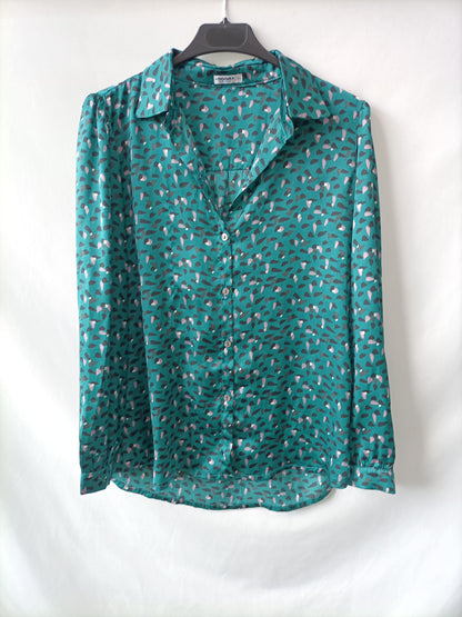 NOON. Blusa verde estampada T.xs(tara)