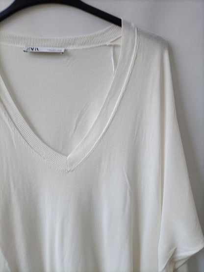 ZARA. Jersey fino blanco T.l