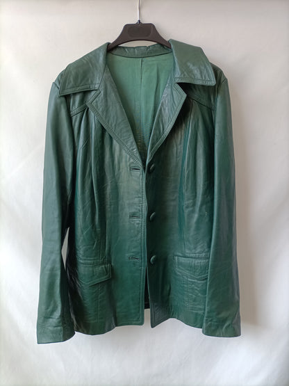 OTRAS.Chaqueta verde piel vintage (tara) T.46 (M)