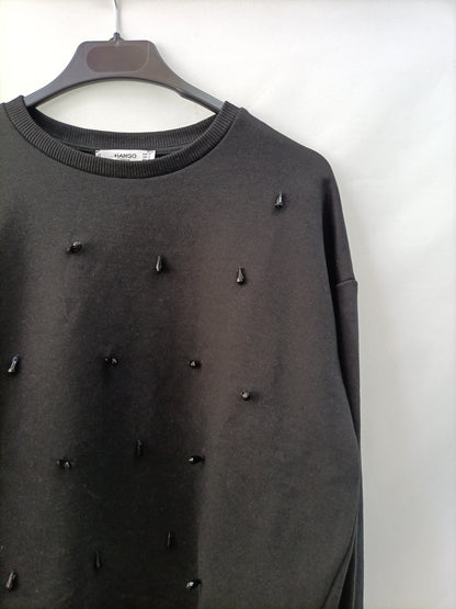 MANGO. Sudadera negra Abalorios T.m