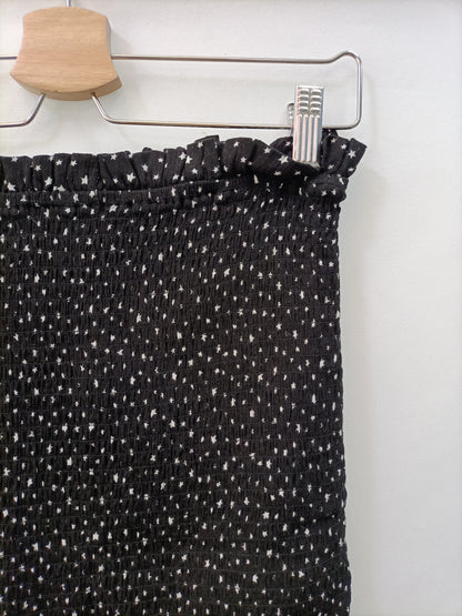 STRADIVARIUS. Falfa Plisada estrellas T.l