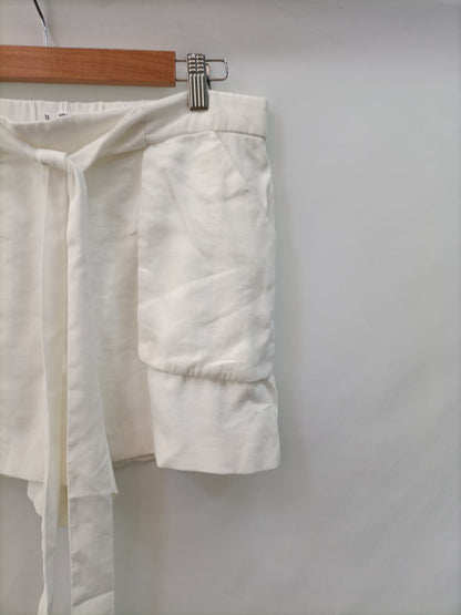 MANGO. Shorts blanco fluido T.m