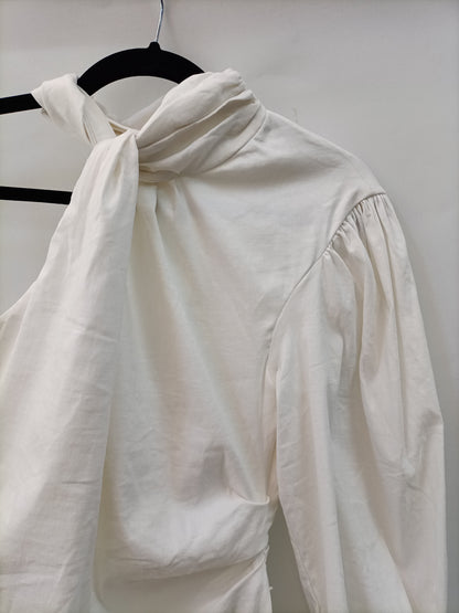 ZARA. Top lino asimetrico T.m