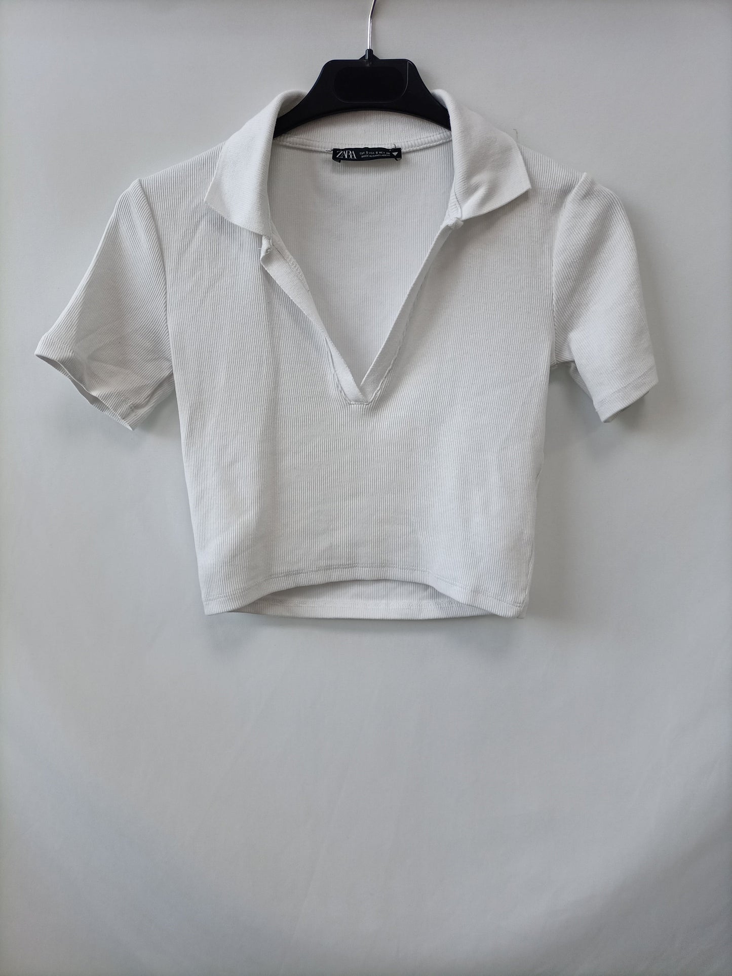 ZARA. Top polero blanco T.s
