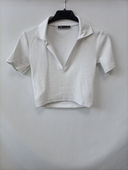 ZARA. Top polero blanco T.s