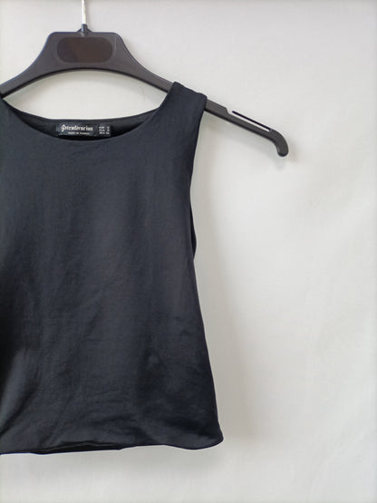 STRADIVARIUS. Top negro licra T.s
