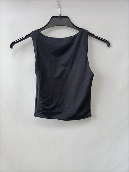 STRADIVARIUS. Top negro licra T.s