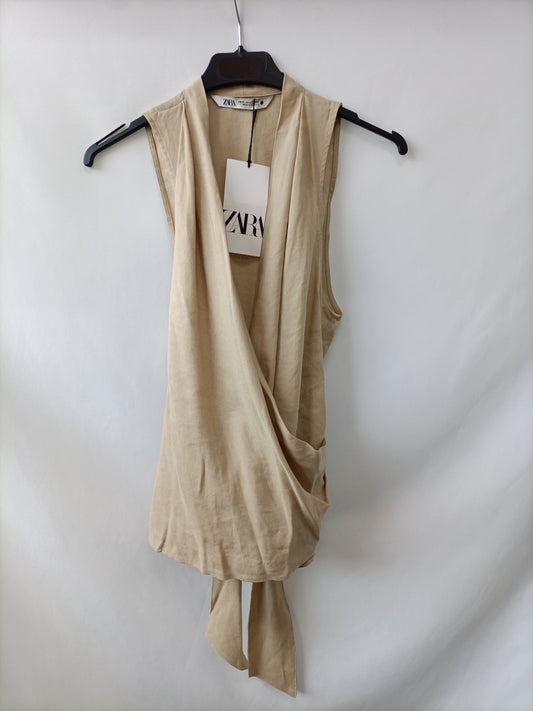 ZARA. Blusa beige lino T.xs