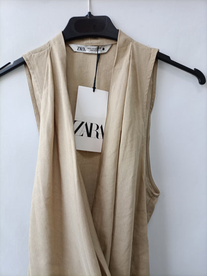 ZARA. Blusa beige lino T.xs
