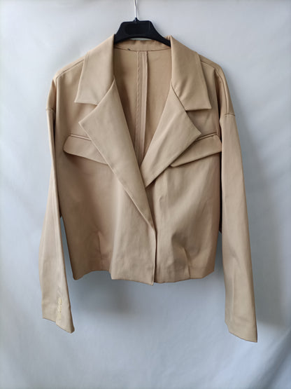 MarketOTHERS. Short beige double-breasted jacket Tu(S)