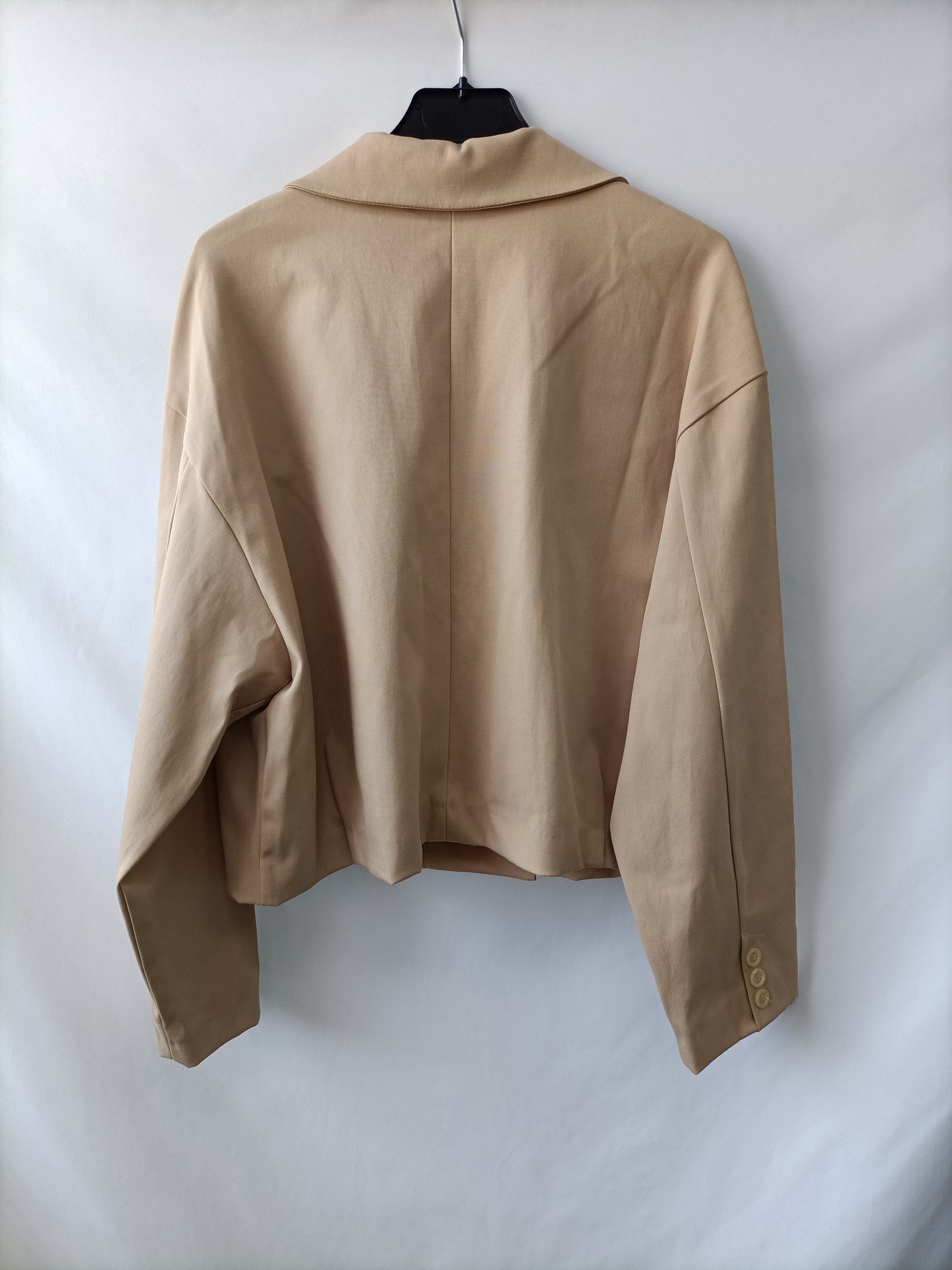 MarketOTHERS. Short beige double-breasted jacket Tu(S)