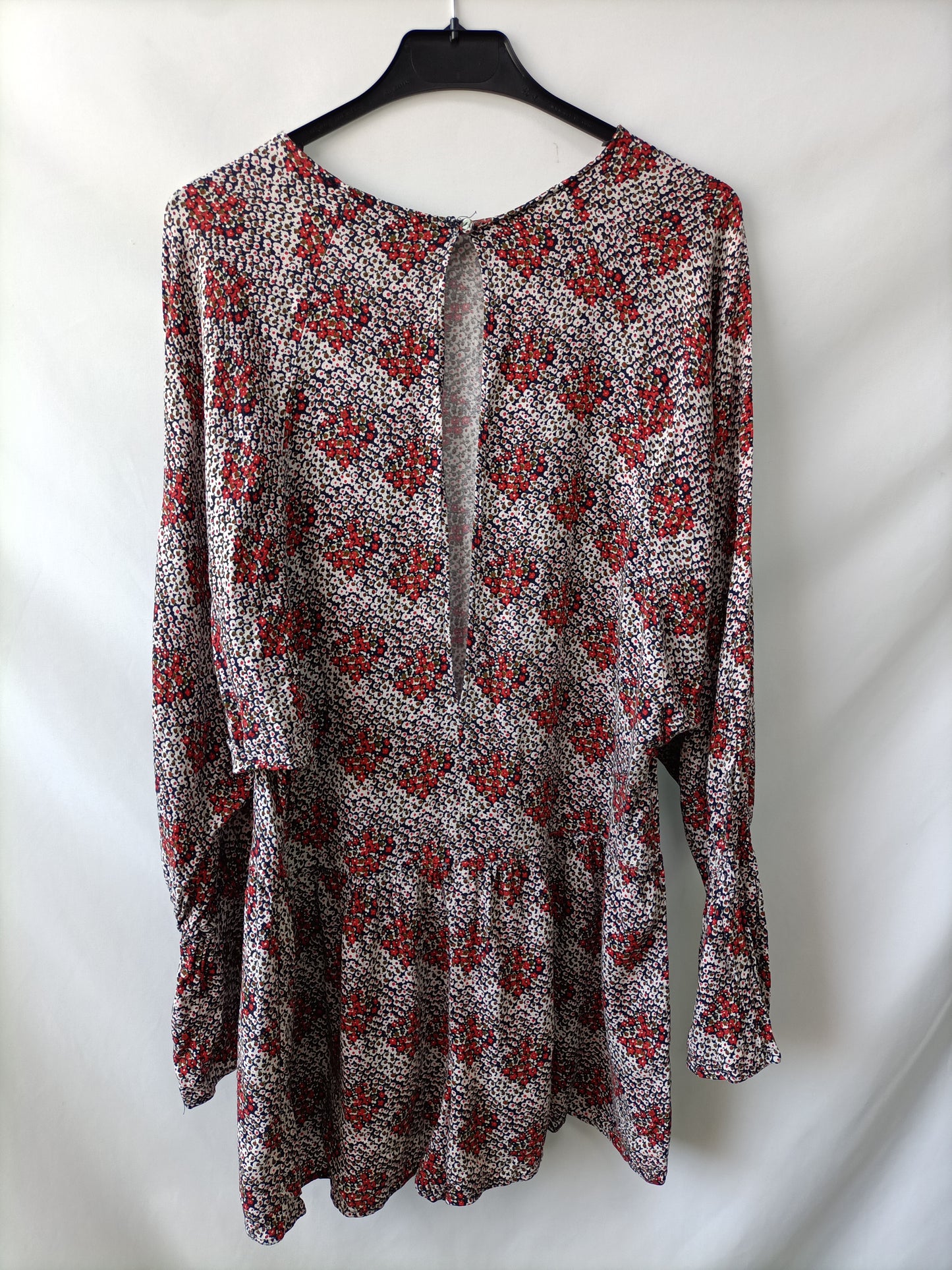 ZARA. Floral short jumpsuit Ts