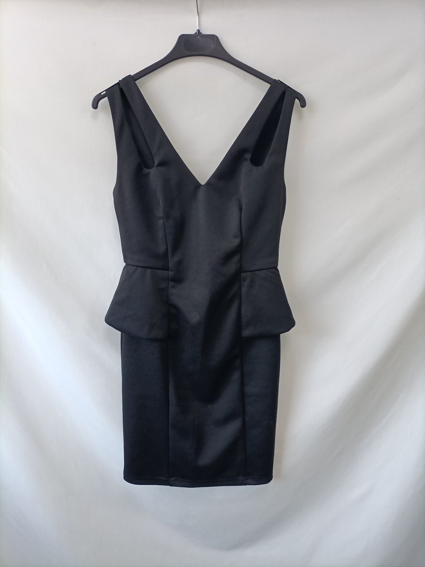 OTHERS. Black ruffled Ts dress