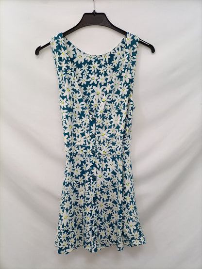 ZARA. Mono margaritas T.s