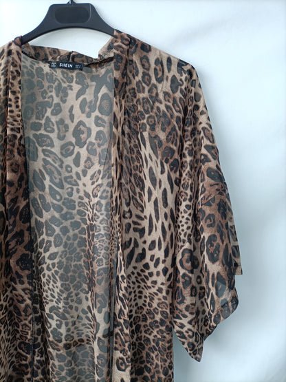 SHEIN. Animal Print Kimono Ts