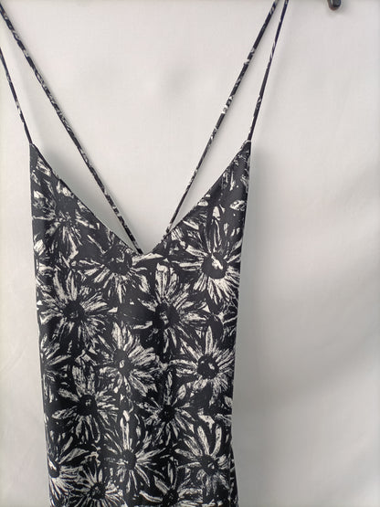 TOPSHOP. Vestido largo negro flores T.38