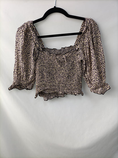 H&M. Top nido de abeja flores T.s