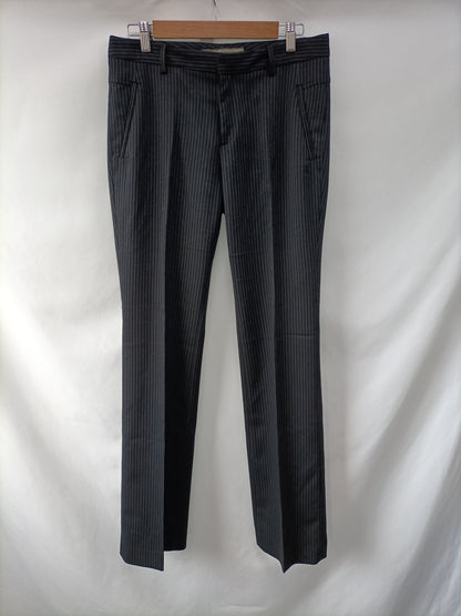 ZARA. Pantalón recto rayas T.38