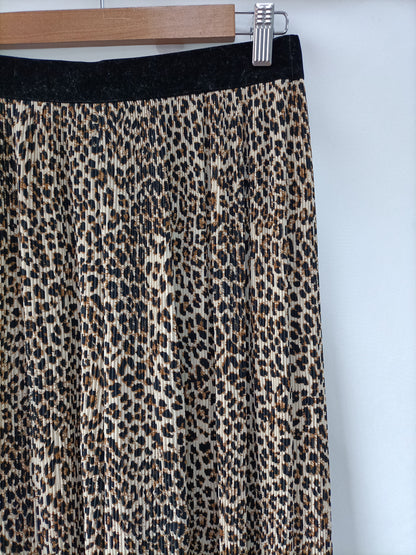 ZARA. Pantalón culotte animal print   T.m