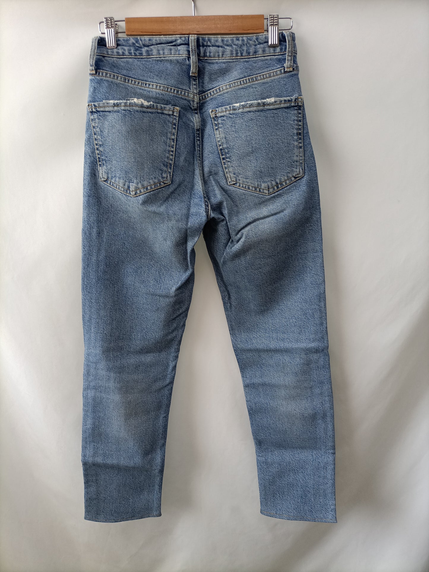 ZARA.Pantalones rectos T.36