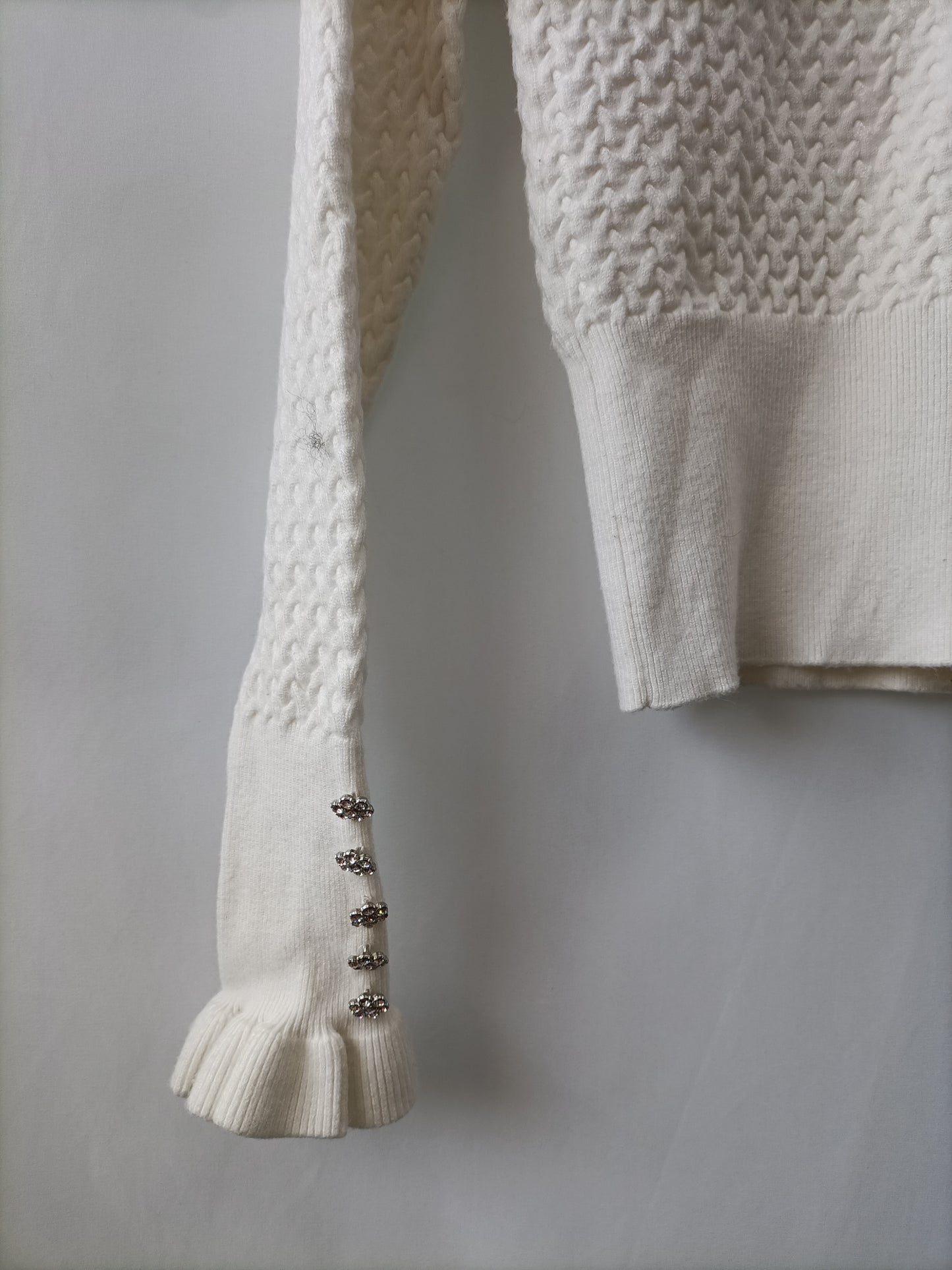 ZARA.Jersey blanco textura T.s